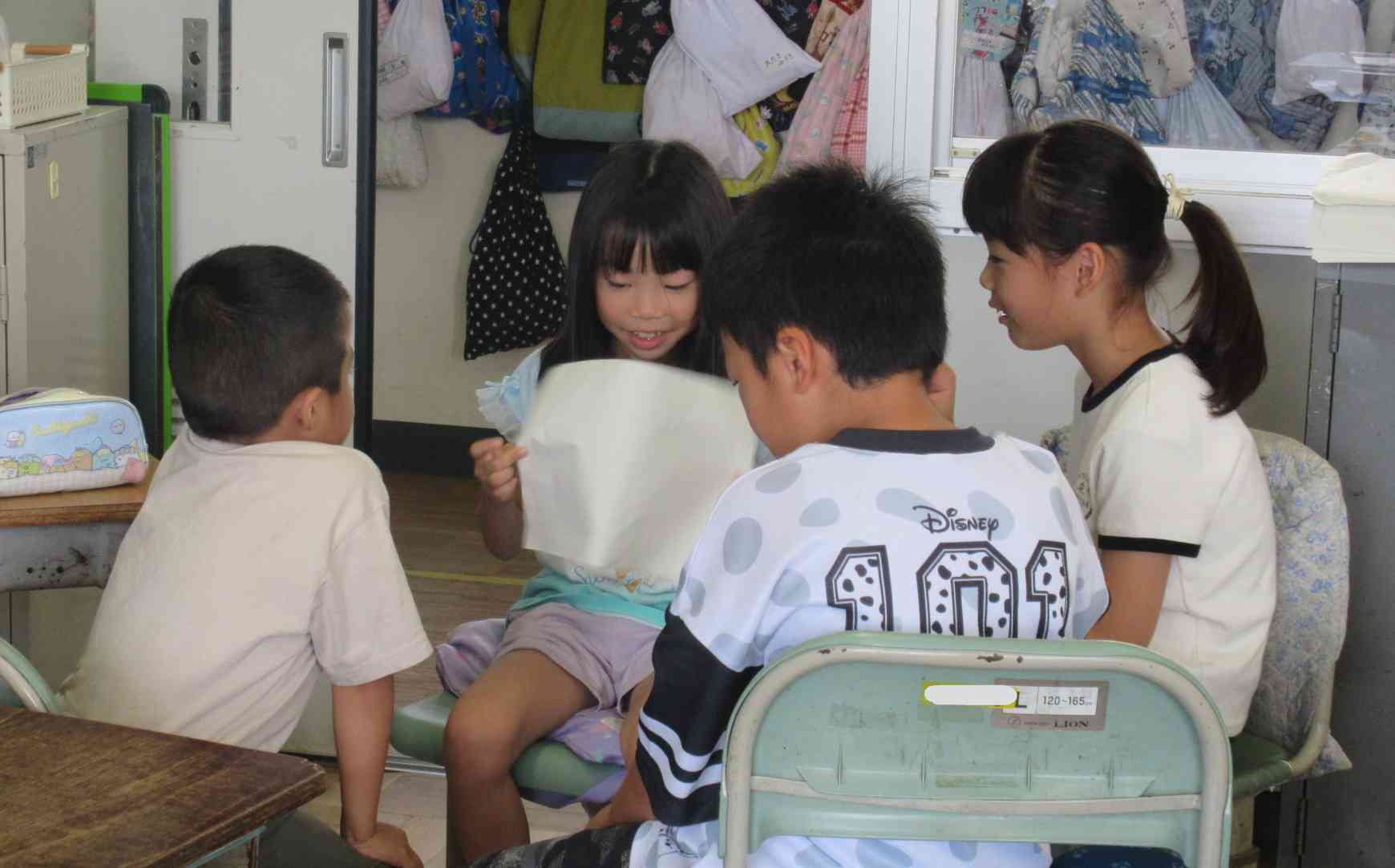 ２−４